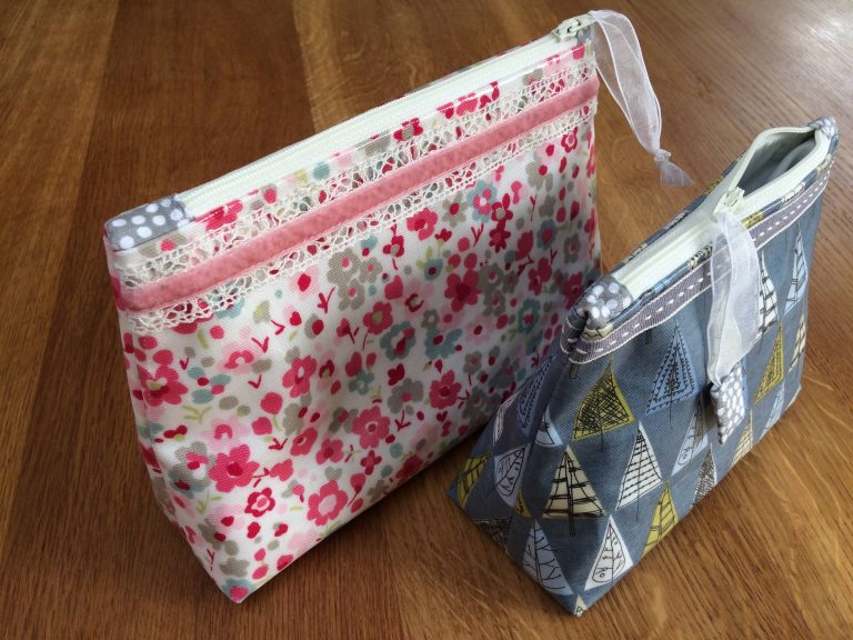 Oilcloth lined zip-up makeup bag